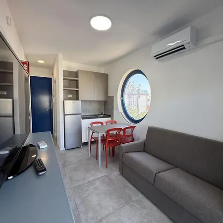 Newly Renovated 50m From The Apartment Bibione